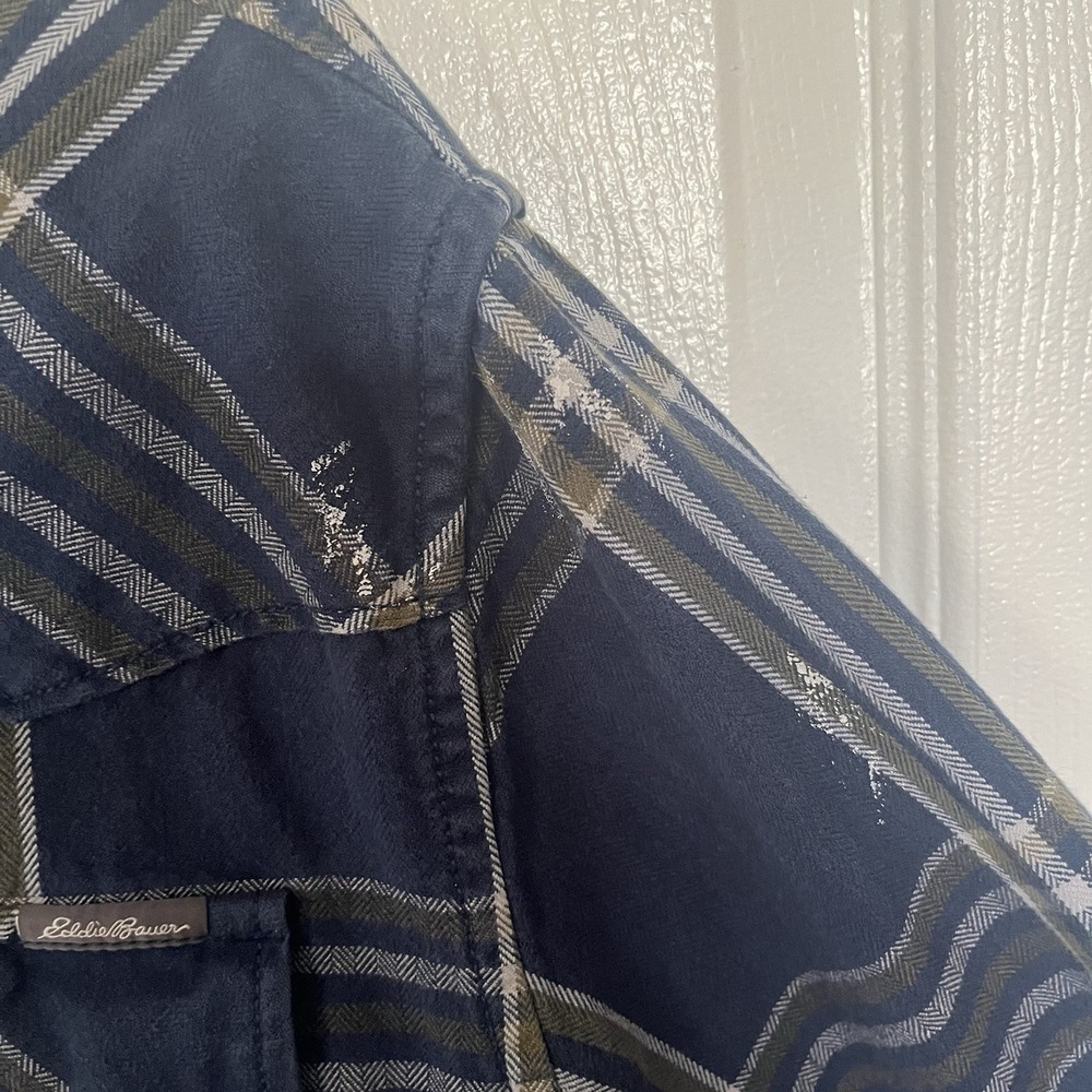 Eddie Bauer XL Classic Fit Heavy Weight Plaid Snap Button Shirt Blue Flannel - Picture 4 of 5